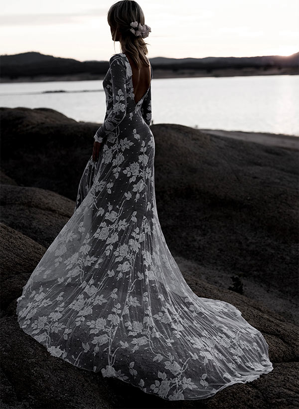 Scoop Neck Long Sleeves Court Train Lace Wedding Dresses Mermaid Fitted Style-Showprettydress