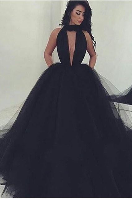 Sexy Ball Gown Black Prom Dress Long Tulle Deep V-neck-showprettydress