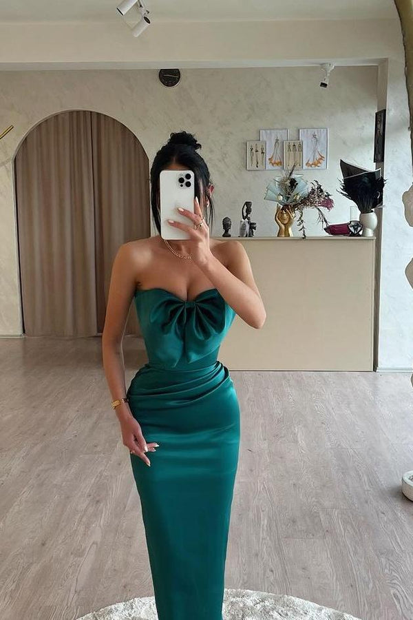 Showprettydess Charming Dark Green Satin Strapless Sleeveless Long Pleated Prom Dress with Bow-showprettydress