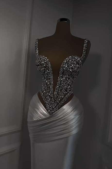 Showprettydess Charming White Satin Spaghetti Strap Sleeveless Pleated Prom Dress with Beadings-showprettydress