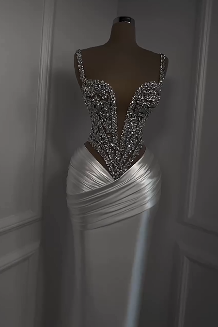 Showprettydess Charming White Satin Spaghetti Strap Sleeveless Pleated Prom Dress with Beadings-showprettydress