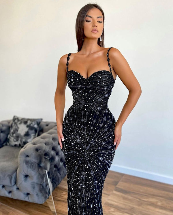 Showprettydess Chic Sleeveless Black Mermaid Prom Dress with Beading & Spaghetti Straps-showprettydress