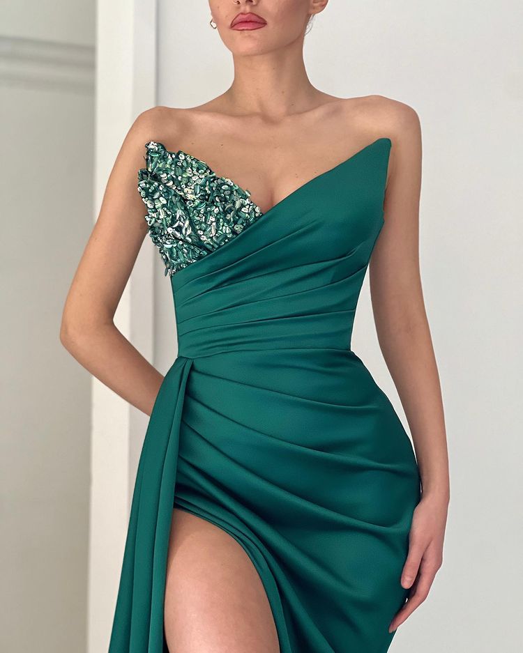 Showprettydess Classic Emerald Green V-Neck Mermaid Prom Dress with Long Split-showprettydress