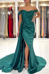 Showprettydess Dark Green Off-the-Shoulder Mermaid Prom Dress with Split & Ruffles-showprettydress
