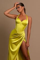 Showprettydess Fashionable Yellow Halter Neck Mermaid Prom Dress with Split-showprettydress