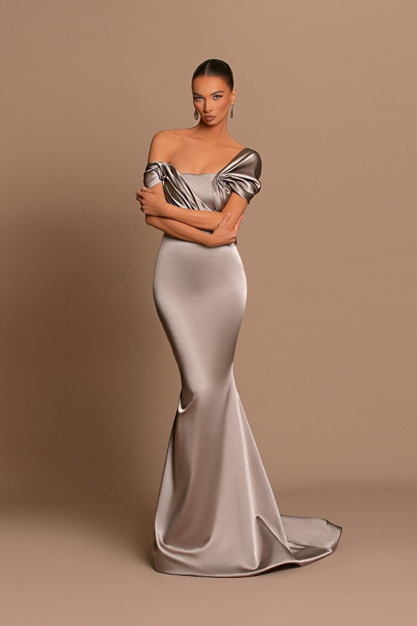 Showprettydess Glamorous Gray Off-the-Shoulder Mermaid Prom Dress with Split-showprettydress