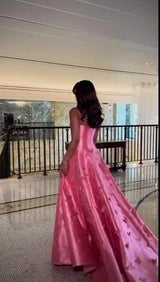 Showprettydess Glamorous Satin Sleeveless Strapless Appliqué Prom Dress with Sequins-showprettydress