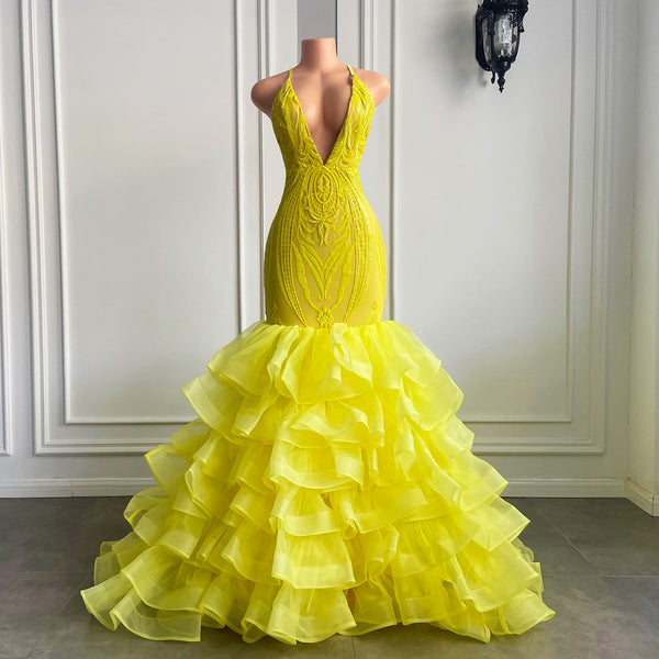 Showprettydess Halter Bright Yellow V-Neck Mermaid Lace Prom Dress with Ruffles-showprettydress