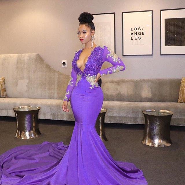 Showprettydess Mermaid Long Sleeves V-Neck Prom Dress with Lace Appliqués-showprettydress