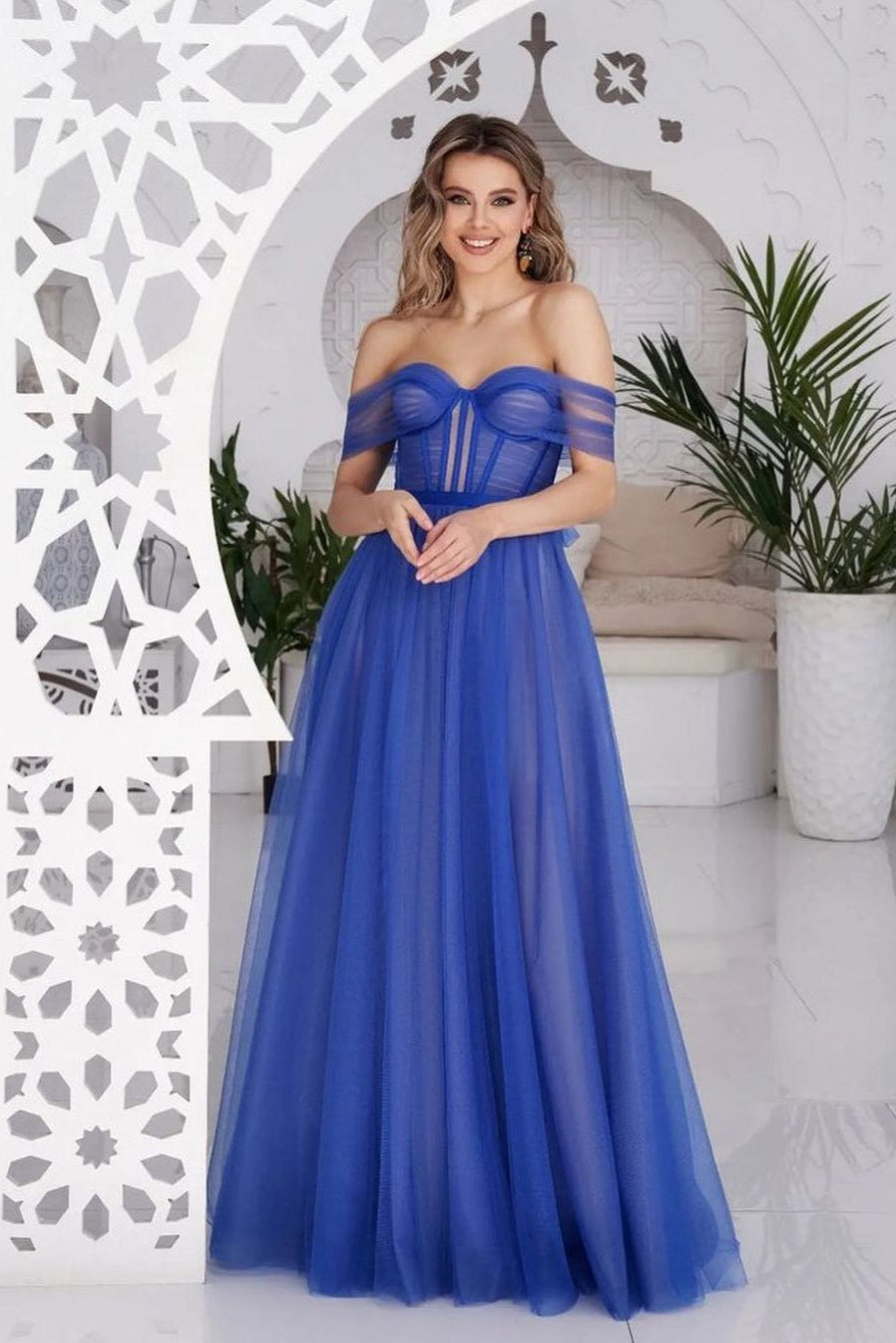 Showprettydess Royal Blue Off-the-Shoulder Sweetheart Tulle Prom Dress-showprettydress