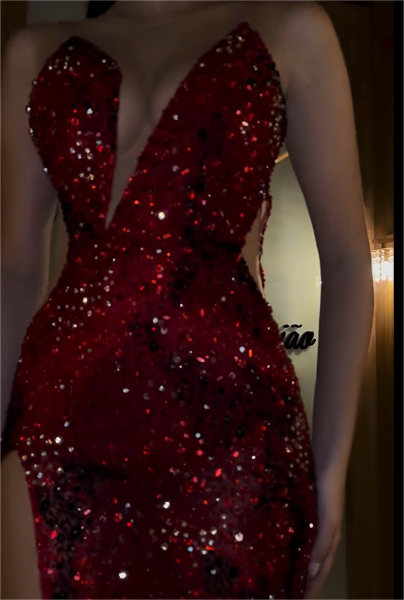Showprettydess Stunning Red Sequined Strapless Sleeveless Long Prom Dress with Beadings & Split-showprettydress