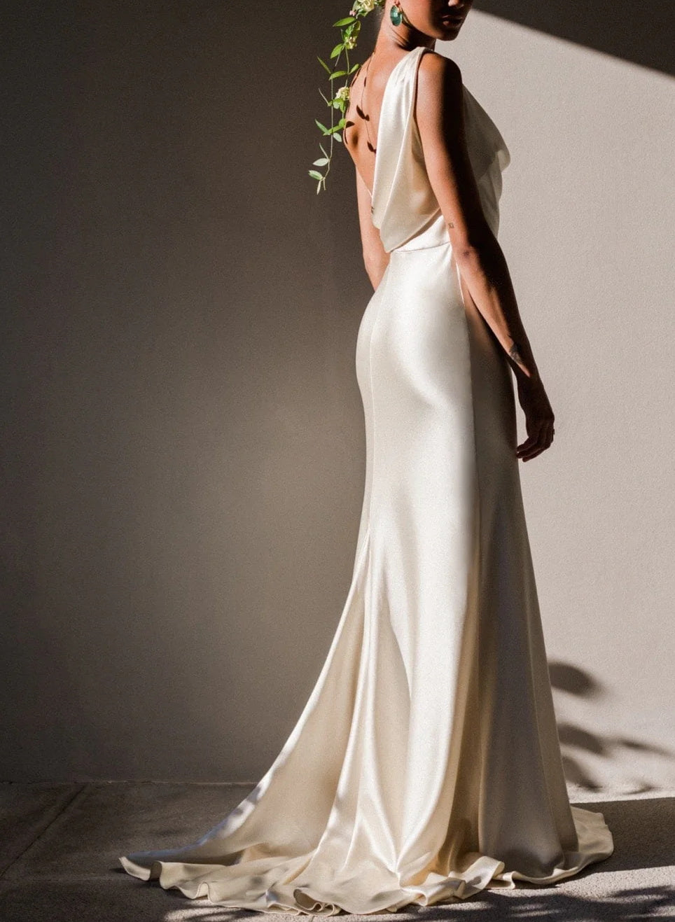 Silk Like Satin Slit Sheath Fitted Wedding Dresses-Showprettydress