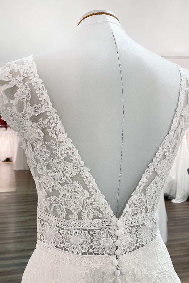 Simple Long A-line V-neck Tulle Appliques Lace Wedding Dress-showprettydress