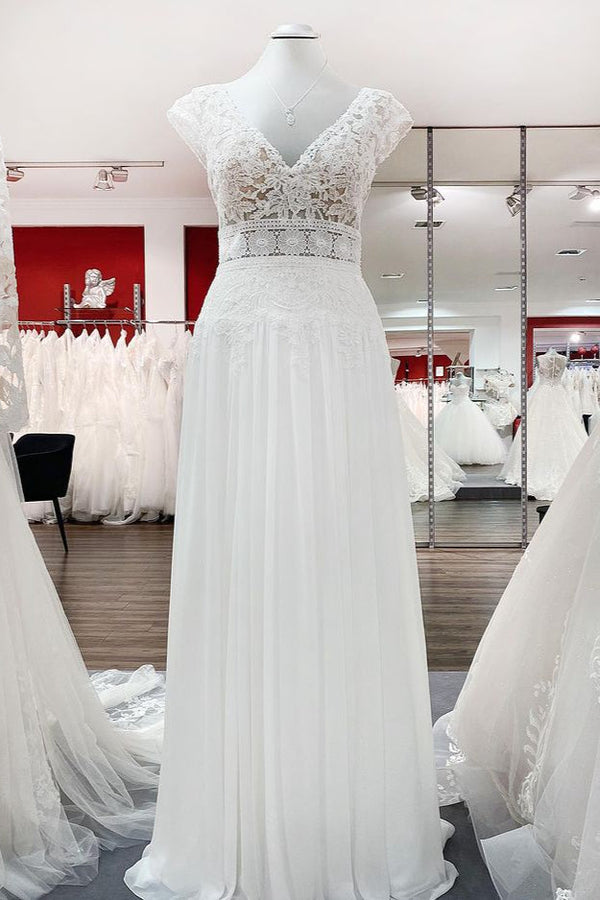 Simple Long A-line V-neck Tulle Appliques Lace Wedding Dress-showprettydress