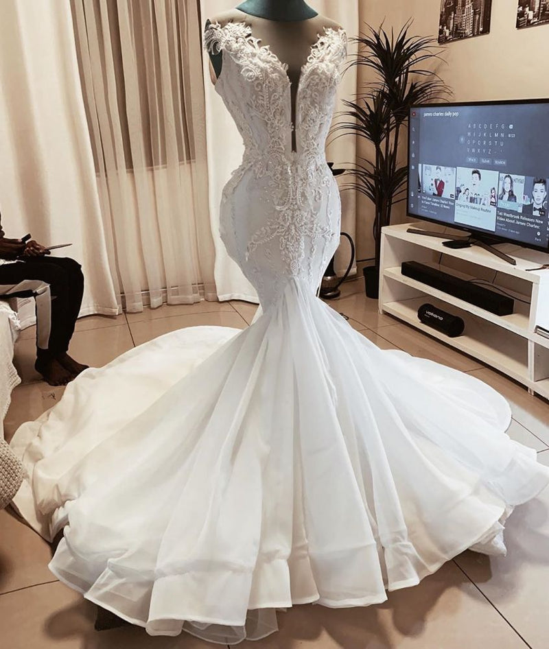 Sleeveless Beads Appliques Mermaid Wedding Dresses Sheer Tulle V neck Tulle Bridal Gowns-showprettydress