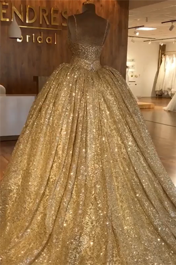 Spaghetti Straps Gold Beaded Lace Evening Dress Luxurious Ball Gown Princess Open Back Prom Party Gowns-showprettydress