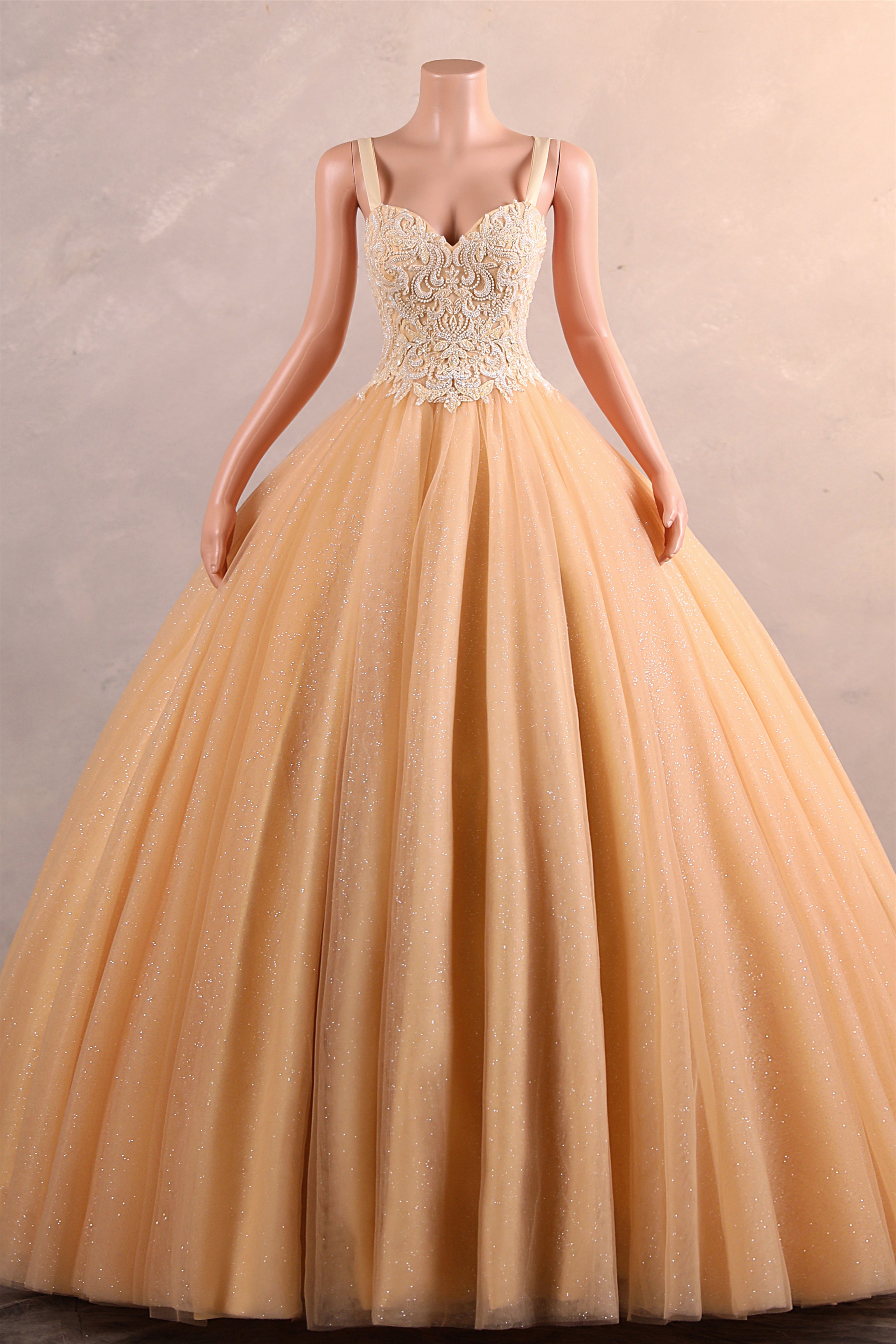 Straps Sparkle Ball Gown Sleeveless Beaded Quince Dresses-showprettydress