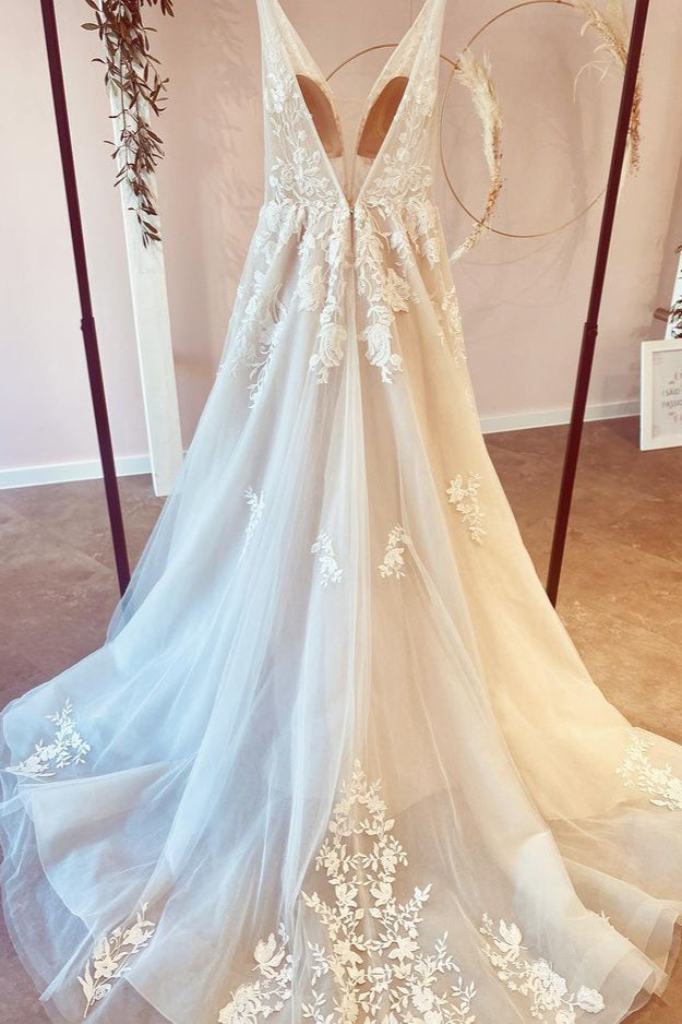 Stunning Long A-Line V-neck Tulle Floral Lace Wedding Dress-showprettydress