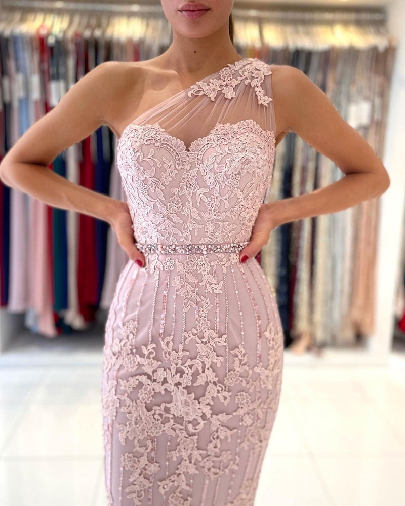 Stunning Short Mermaid One Shoulder Lace Prom Dress With Crystal-showprettydress