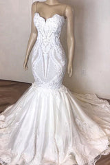 Stunning Strapless Mermaid White Beach Wedding Dress Modern Low Back Bridal Gowns on Sale-showprettydress