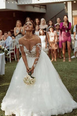 Stylish Lace Appliques Aline Tulle Casual Wedding Dress Long Sleeves Garden Wedding Gown-showprettydress