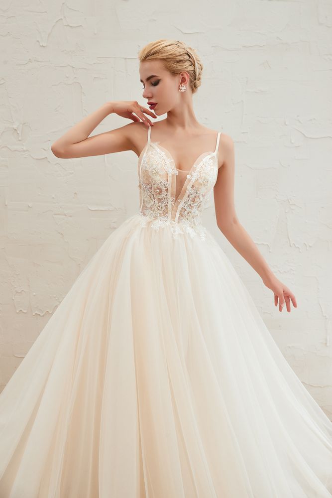 Summber Beach Spaghetti Straps Ivory Ball Gown Wedding Dress Online-showprettydress