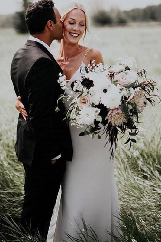 Summer White Beach Column Beach Court Train Wedding Dress-showprettydress