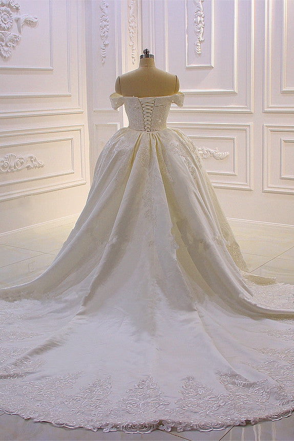 Sweetheart Lace Appliques Off the Shoulder Detachable Train Wedding Dress-showprettydress