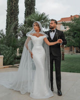 Trendy Off the shoulder White Mermaid Blet Wedding Dresses-showprettydress