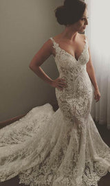 V neck Sleeveless Mermaid Wedding Dresses Modern Lace Appliques Bridal Gown-showprettydress