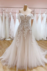 Vintage Long A-Line Off-the-Shoulder Sweetheart Backless Tulle Wedding Dress-showprettydress
