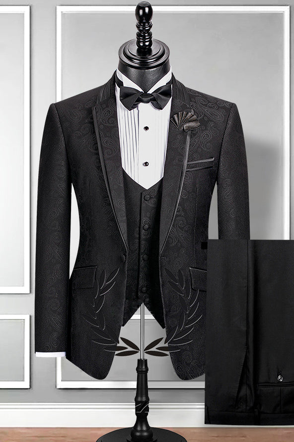 Well-cut Notch Lapel Black Groom Suit Slim Fit Jacquard Wedding Tuxedo-showprettydress