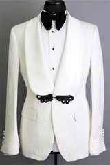 White Shawl Lapel Jacquard Groom Suits Decent Slim Fit Tuxedos for Marriage Two-pieces-showprettydress