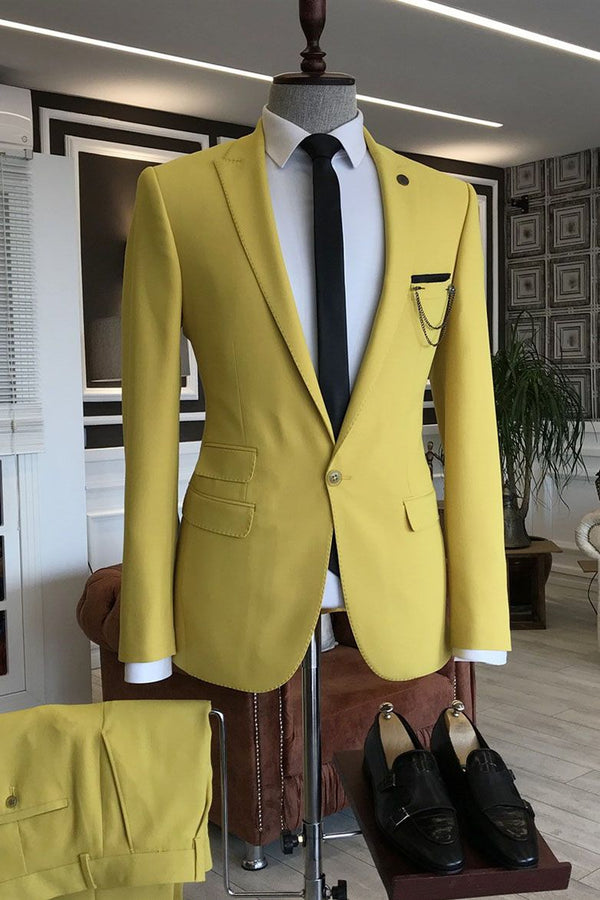 Yellow Peaked Lapel One Button 3 Flaps Men's Prom Suits-showprettydress